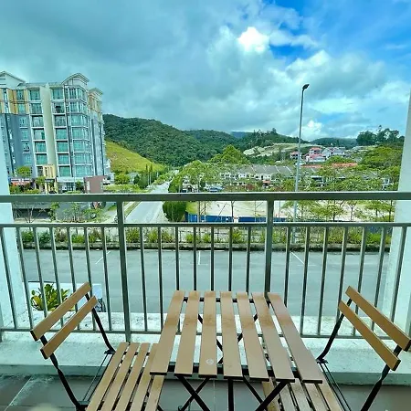 Play Residence At Golden Hills Cameron Highlands Exterior photo