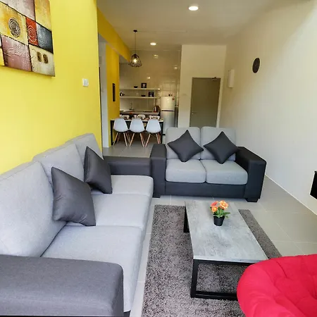 Play Residence At Golden Hills Cameron Highlands Exterior photo